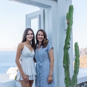 Meet your Posher, Connie